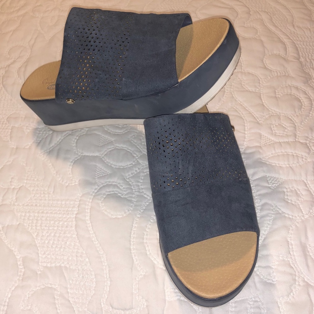 Dr. Scholl’s Navy Suede Platform Sandals